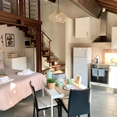 Niki O. Apartment Parma