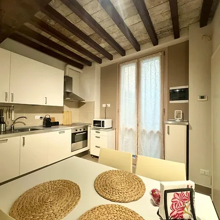 Apartment Niki O. Parma