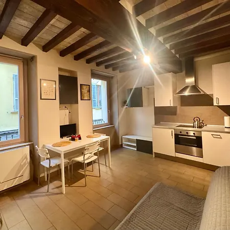 Niki O. Parma