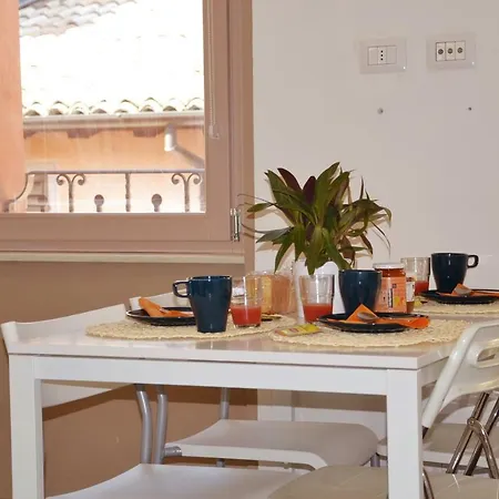 Apartment Niki O. Parma