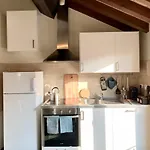 Niki O. Apartamento Parma